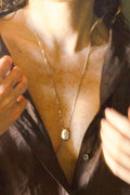 The (un)locket